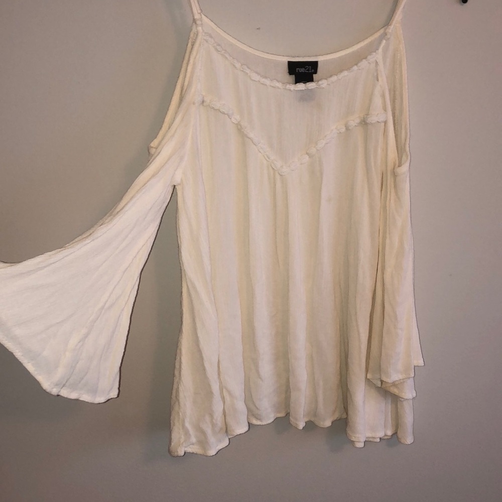White linen longsleeve top